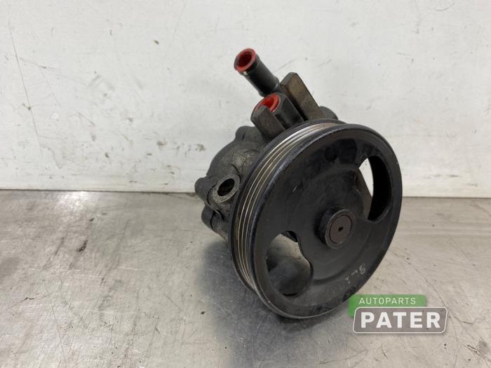 Gebruikte Servopomp Kia Clarus Wagon 1.8i SLX,GLX 16V Prijs € 26,25 Margeregeling aangeboden door Autoparts Pater