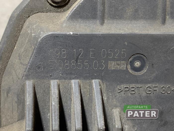 Diversen van een Renault Megane III Grandtour (KZ) 1.5 dCi 110 2012