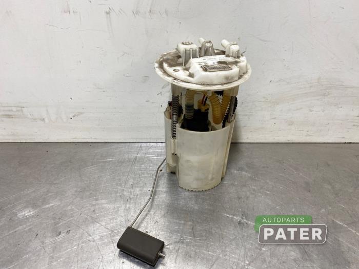 Gebruikte Opvoerpomp Renault Megane III Grandtour (KZ) 1.5 dCi 110 Prijs € 26,25 Margeregeling aangeboden door Autoparts Pater