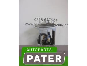 Gebruikte Opvoerpomp Mercedes Vito (639.6) 2.2 109 CDI 16V Prijs op aanvraag aangeboden door Autoparts Pater