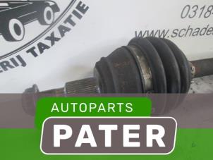 Gebruikte Aandrijfas links-voor Audi A3 (8L1) 1.6 Prijs € 26,25 Margeregeling aangeboden door Autoparts Pater