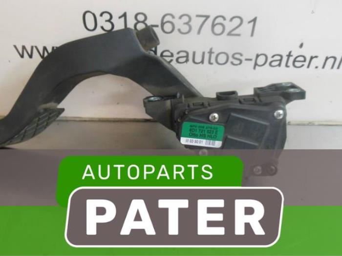 Gaspedaalpositie Sensor van een Volkswagen Passat Variant (3B6) 1.8 Turbo 20V 2002