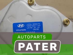 Gebruikte Motor Ruitenwisser achter Hyundai Santa Fe II (CM) 2.0 CRDi 16V 4x4 Prijs € 36,75 Margeregeling aangeboden door Autoparts Pater