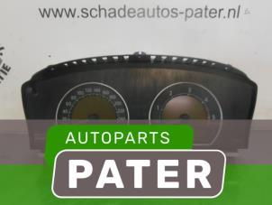 Gebruikte Kilometerteller KM BMW 7 serie (E65/E66/E67) 740d V8 32V Prijs € 99,75 Margeregeling aangeboden door Autoparts Pater