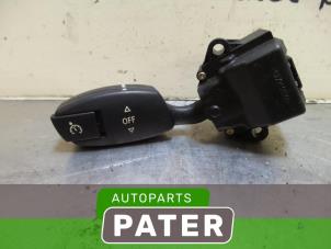 Gebruikte Tempomaat Bediening BMW 5 serie (E60) 525d 24V Prijs € 15,75 Margeregeling aangeboden door Autoparts Pater