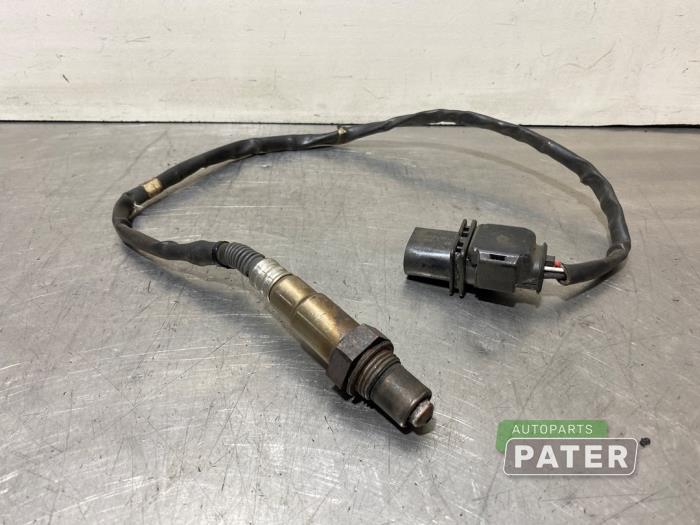 Lambda Sonde van een Volkswagen Multivan T5 (7E/7HC/7HF/7HM) 2.5 TDi 2007