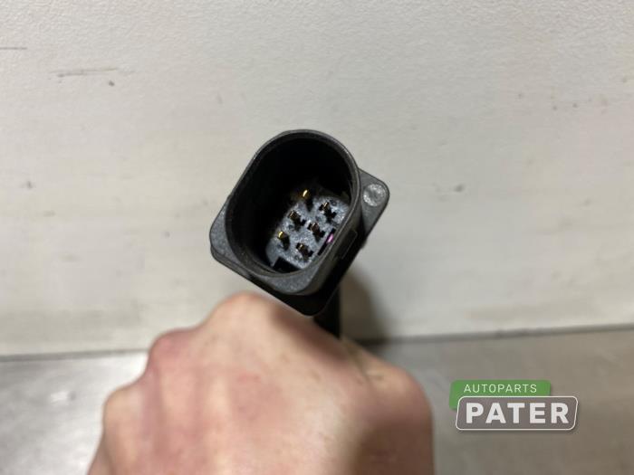 Lambda Sonde van een Volkswagen Multivan T5 (7E/7HC/7HF/7HM) 2.5 TDi 2007