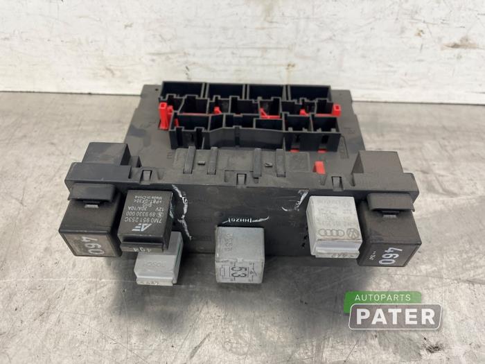 Gebruikte Computer Diversen Volkswagen Jetta III (1K2) 1.6 Prijs € 31,50 Margeregeling aangeboden door Autoparts Pater