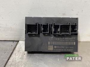 Gebruikte Comfort Module Volkswagen Passat (3C2) 1.6 FSI 16V Prijs € 26,25 Margeregeling aangeboden door Autoparts Pater