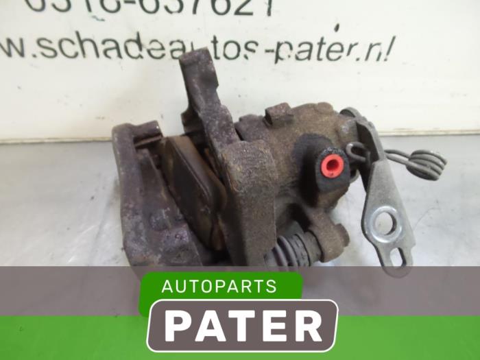 Remklauw (Tang) links-achter van een Ford S-Max (GBW) 2.0 TDCi 16V 140 2007