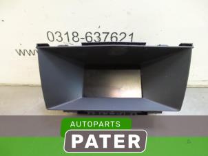 Gebruikte Display Interieur Opel Astra H (L48) 1.6 16V Prijs € 52,50 Margeregeling aangeboden door Autoparts Pater
