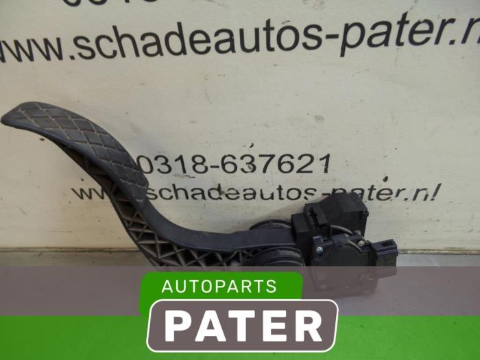 Gaspedaalpositie Sensor van een Seat Leon (1M1) 1.9 TDI 110 2001
