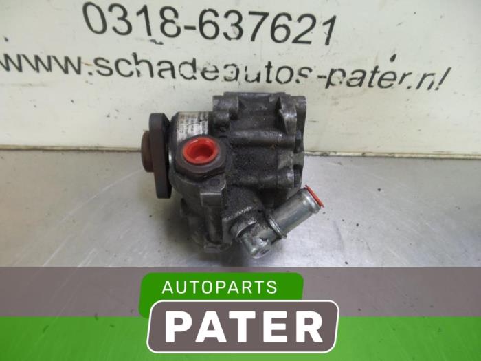 Gebruikte Servopomp Volkswagen Passat (3B2) 1.9 TDi 90 Prijs € 15,75 Margeregeling aangeboden door Autoparts Pater