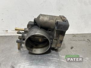 Gebruikte Gasklephuis Volkswagen Passat Variant Syncro/4Motion (3B5) 2.8 30V Syncro Prijs € 21,00 Margeregeling aangeboden door Autoparts Pater