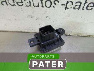 Gebruikte Kachel Weerstand Mitsubishi Outlander (GF/GG) 2.2 DI-D 16V Clear Tec 4x2 Prijs € 31,50 Margeregeling aangeboden door Autoparts Pater