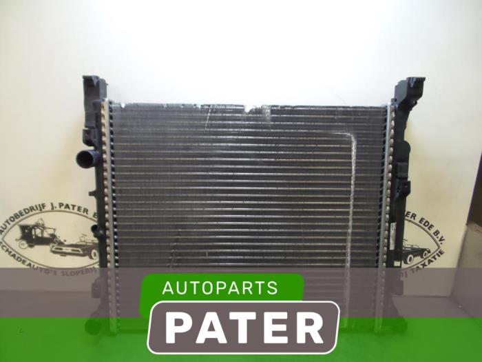 Gebruikte Radiateur Mercedes Citan (415.6) 1.5 108 CDI Prijs € 95,29 Inclusief btw aangeboden door Autoparts Pater