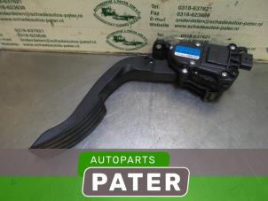 Gebruikte Gaspedaal Renault Twingo II (CN) 1.2 16V Prijs € 21,00 Margeregeling aangeboden door Autoparts Pater