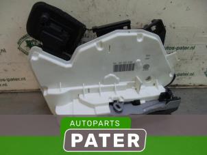 Gebruikte Portierslot Mechaniek 2deurs rechts Volkswagen Polo V (6R) 1.4 TDI 12V 90 Prijs € 42,00 Margeregeling aangeboden door Autoparts Pater