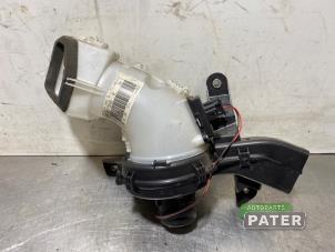 Gebruikte Chaufage Ventilatiemotor Citroen C4 Picasso (UD/UE/UF) 1.8 16V Prijs € 15,75 Margeregeling aangeboden door Autoparts Pater