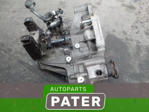 Gebruikte Versnellingsbak Seat Ibiza III (6L1) 1.2 12V Prijs € 262,50 Margeregeling aangeboden door Autoparts Pater