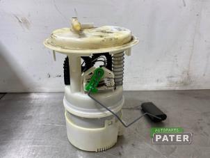 Gebruikte Benzinepomp Peugeot 508 SW (8E/8U) 1.6 THP 16V Prijs € 21,00 Margeregeling aangeboden door Autoparts Pater