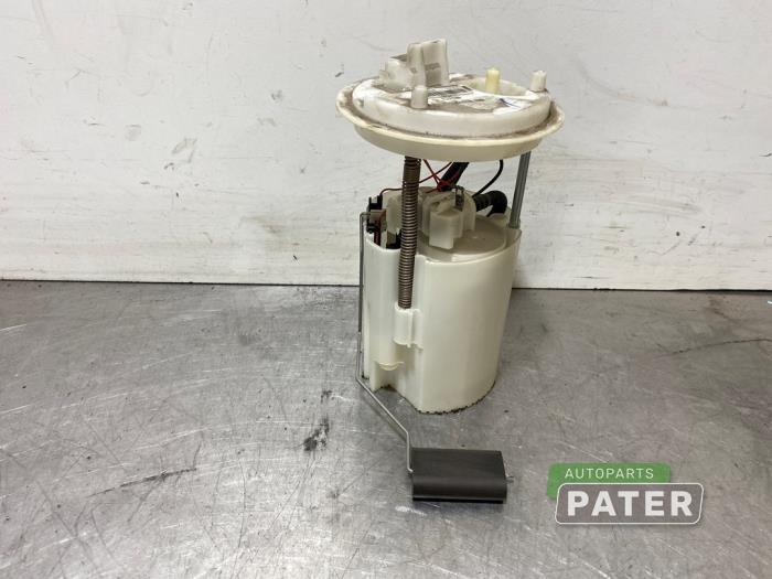 Gebruikte Benzinepomp Opel Corsa D 1.4 16V Twinport Prijs € 26,25 Margeregeling aangeboden door Autoparts Pater