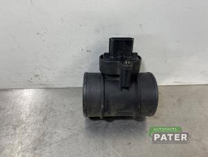 Gebruikte Luchtmassameter Opel Corsa D 1.4 16V Twinport Prijs € 15,75 Margeregeling aangeboden door Autoparts Pater