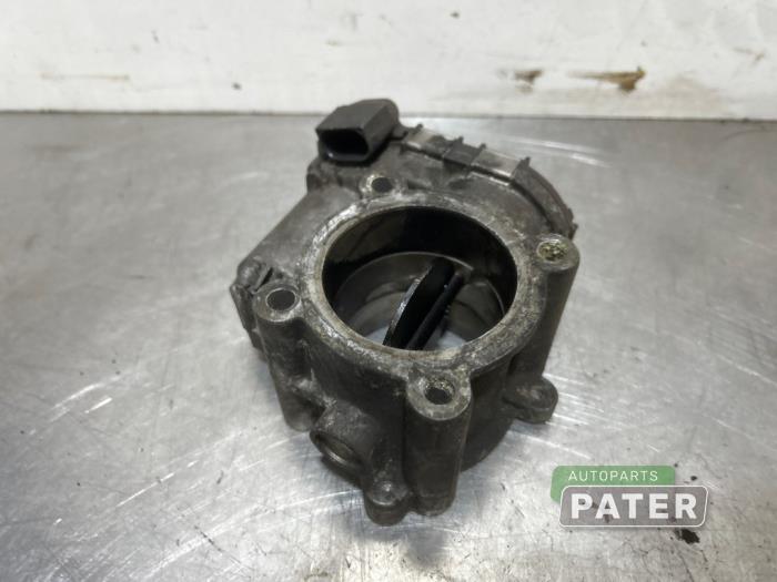 Gebruikte Gasklephuis Mercedes C (W204) 3.0 C-320 CDI V6 24V Prijs € 36,75 Margeregeling aangeboden door Autoparts Pater
