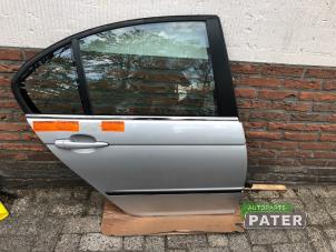 Gebruikte Portier 4Deurs rechts-achter BMW 3 serie (E46/4) 325i 24V Prijs € 105,00 Margeregeling aangeboden door Autoparts Pater