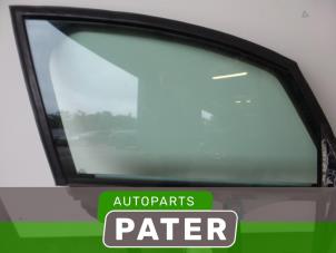 Gebruikte Portierruit 4Deurs rechts-voor Audi A2 (8Z0) 1.4 16V Prijs € 52,50 Margeregeling aangeboden door Autoparts Pater