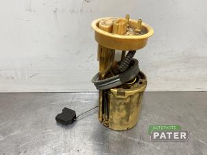 Gebruikte Opvoerpomp Volkswagen Transporter T5 2.5 TDi Prijs € 44,47 Inclusief btw aangeboden door Autoparts Pater