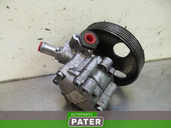 Gebruikte Servopomp Fiat Scudo (270) 1.6 D Multijet Prijs € 25,41 Inclusief btw aangeboden door Autoparts Pater