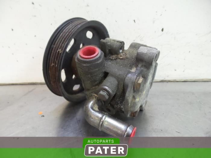Gebruikte Servopomp Volkswagen Golf IV (1J1) 1.6 Prijs € 15,75 Margeregeling aangeboden door Autoparts Pater