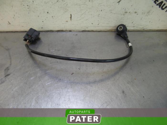 Pingelsensor van een Ford Fiesta 6 (JA8) 1.6 16V Sport 2010