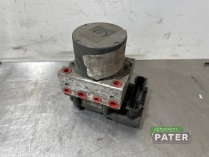 Gebruikte ABS Pomp Renault Scénic II (JM) 2.0 16V Prijs € 26,25 Margeregeling aangeboden door Autoparts Pater