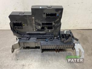 Gebruikte Zekeringkast Mercedes E (W212) E-250 CGI 16V BlueEfficiency Prijs € 78,75 Margeregeling aangeboden door Autoparts Pater