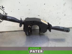 Gebruikte Combischakelaar Stuurkolom Ford Ka I 1.3i Prijs € 26,25 Margeregeling aangeboden door Autoparts Pater