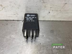 Gebruikte Relais Volkswagen Transporter T5 2.5 TDi 4Motion Prijs € 19,06 Inclusief btw aangeboden door Autoparts Pater