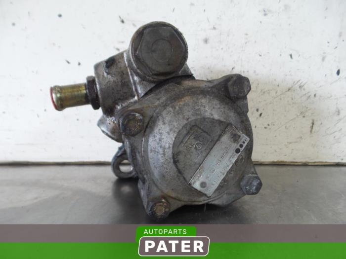 Stuurbekrachtiging Pomp van een Fiat Ducato (243/244/245) 2.8 JTD 15 2006