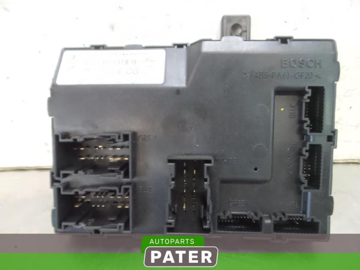 Computer Body Control van een Ford Fiesta 6 (JA8) 1.4 TDCi 2009