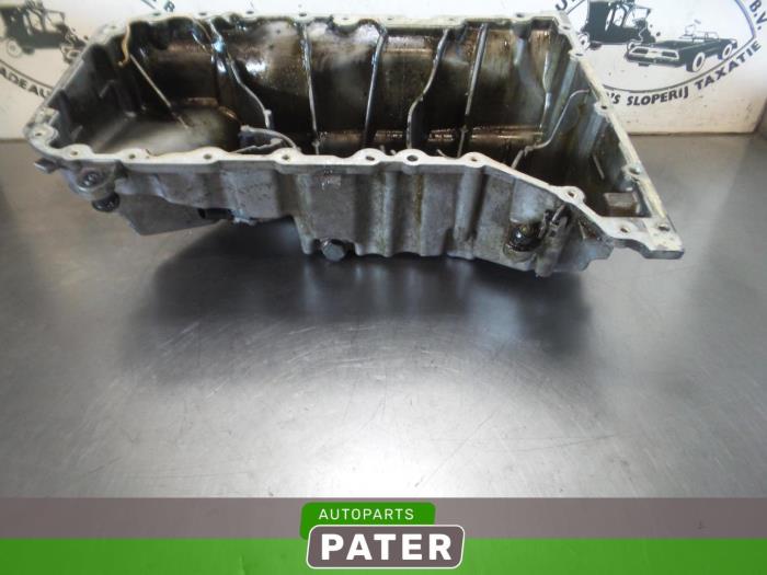 Gebruikte Carterpan Volkswagen Multivan T5 (7E/7HC/7HF/7HM) 2.5 TDi Prijs € 107,99 Inclusief btw aangeboden door Autoparts Pater