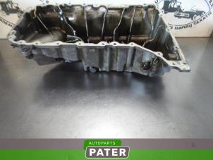 Gebruikte Carterpan Volkswagen Multivan T5 (7E/7HC/7HF/7HM) 2.5 TDi Prijs € 107,99 Inclusief btw aangeboden door Autoparts Pater