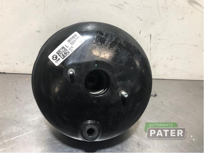 Gebruikte Rembekrachtiger BMW X6 (F16) xDrive30d 3.0 24V Prijs € 42,00 Margeregeling aangeboden door Autoparts Pater