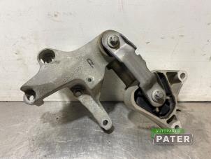 Gebruikte Motorrubber Mercedes CLA (117.3) 1.5 CLA-180 CDI, 180 d 16V Prijs € 26,25 Margeregeling aangeboden door Autoparts Pater