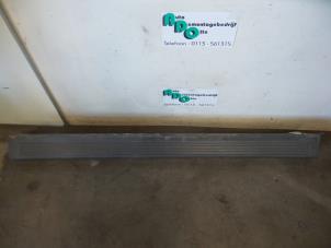 Gebruikte Bumperdeel midden-achter Peugeot Boxer (U9) 2.2 HDi 120 Euro 4 Prijs € 50,00 Margeregeling aangeboden door Autodemontagebedrijf Otte