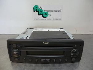 Gebruikte Radio CD Speler Peugeot Boxer (U9) 2.2 HDi 120 Euro 4 Prijs € 100,00 Margeregeling aangeboden door Autodemontagebedrijf Otte