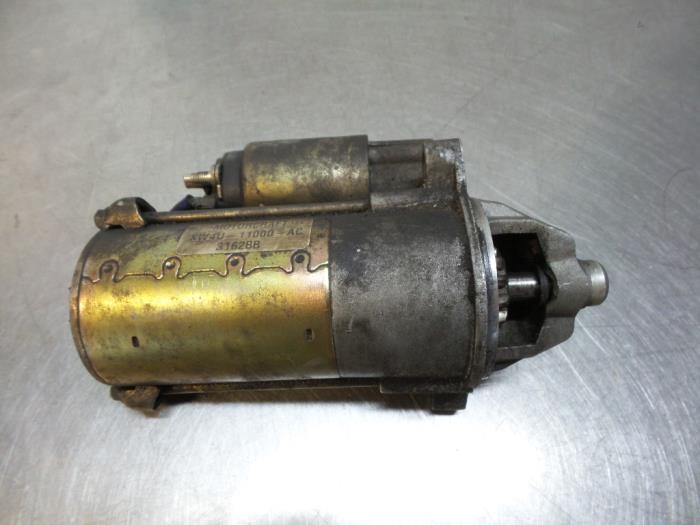 Gebruikte Startmotor Jaguar S-type (X200) 2.5 V6 24V Prijs € 50,00 Margeregeling aangeboden door Autodemontagebedrijf Otte
