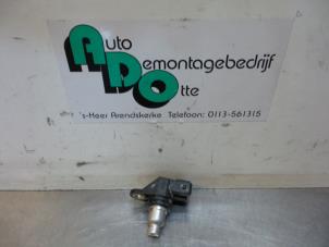 Gebruikte Nokkenas Sensor Opel Vivaro 1.9 DI Prijs € 30,00 Margeregeling aangeboden door Autodemontagebedrijf Otte