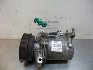 Gebruikte Aircopomp Dacia Logan MCV II/Sandero Wagon (7S) 1.5 dCi 90 Prijs € 65,00 Margeregeling aangeboden door Autodemontagebedrijf Otte