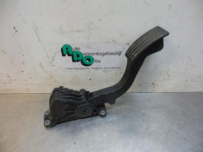 Gebruikte Gaspedaalpositie Sensor Volvo S40 (MS) 1.6 D 16V Prijs € 50,00 Margeregeling aangeboden door Autodemontagebedrijf Otte